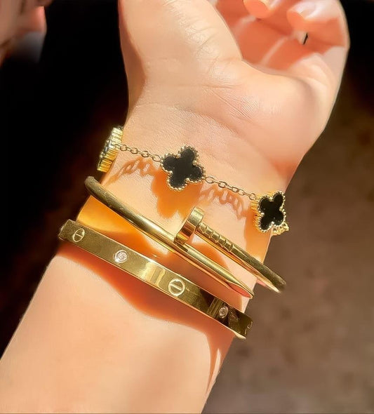 3 PC Golden Stainless Steel Bangle Set – Everyday Luxury