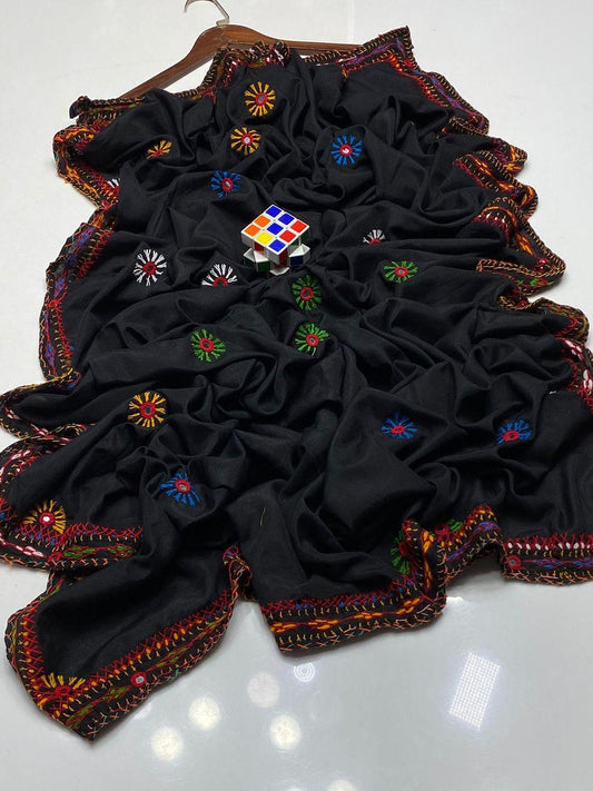 🖤 Women's Swiss Embroidered Border Shawl – Black