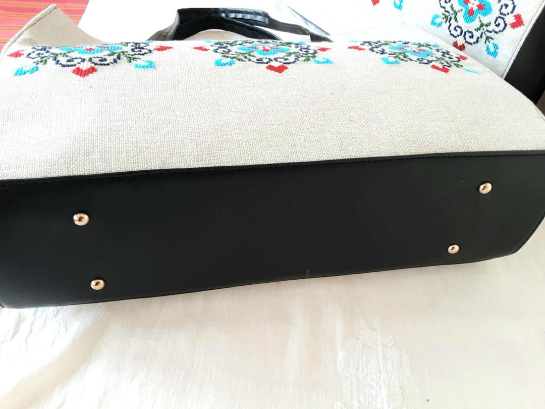 Women’s Cotton Embroidered Hand Bag – Handmade Cross Stitch Jute Fabric