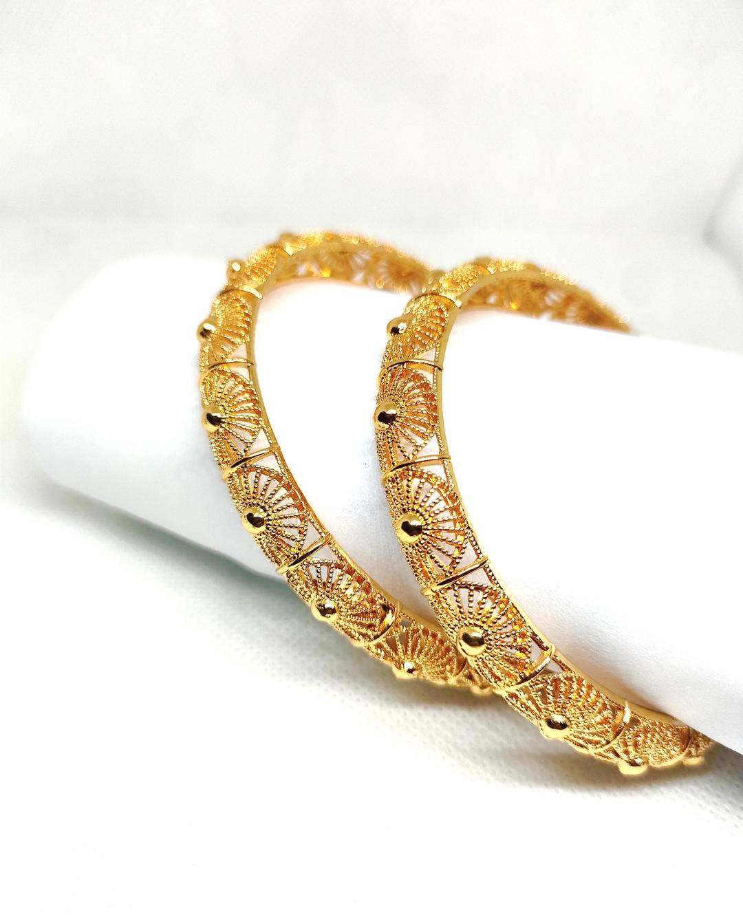 2 Pcs Golden Kara Bangle