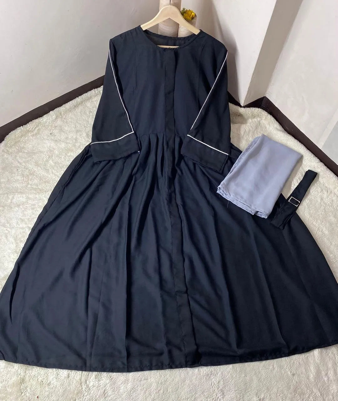 Georgette Plain Full Abaya – With Stoller, Belt & Pockets