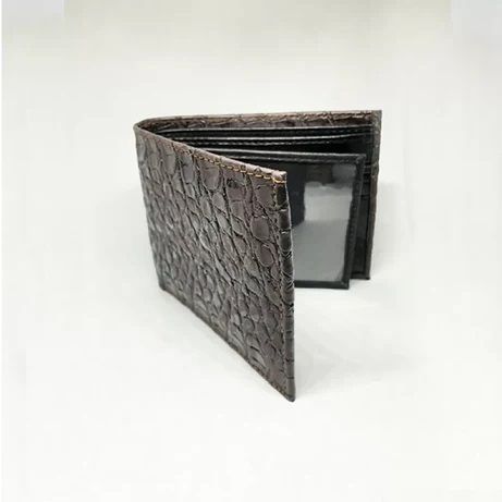 Men’s Leather Wallet – Textured Crocodile Pattern (Chocolate Brown)