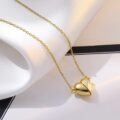 Heart Design Gold Plated Zircon Pendant – Premium Magnetic Love Locket