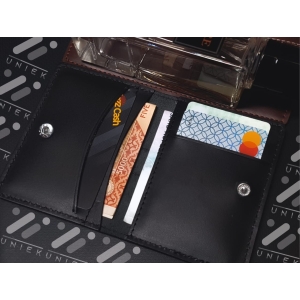 Men’s Cow Leather Card Holder – Durable, Stylish & RFID-Protected